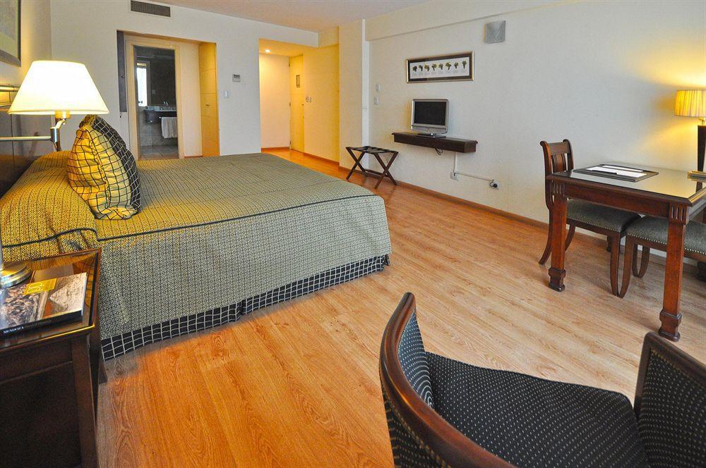 Amerian Executive Mendoza Hotel Eksteriør billede